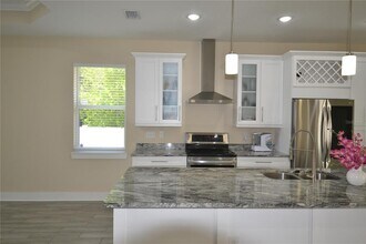 5146 Tangelo Dr in New Port Richey, FL - Building Photo - Building Photo