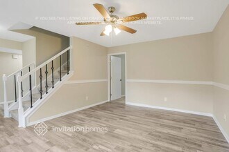 1006 Chapman Cir in Stone Mountain, GA - Building Photo - Building Photo