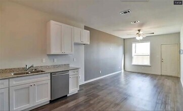 7923 Doreen Ave in Fort Worth, TX - Building Photo - Building Photo