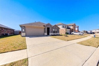 21403 Flowering Gdn Ln in Katy, TX - Building Photo - Building Photo