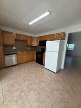 4844 Arthur St, Unit 4842 in Palm Beach Gardens, FL - Building Photo - Building Photo