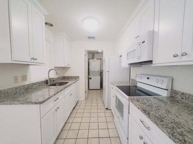 property at 1900 Summer St