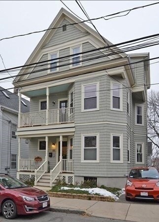 65 Hudson St, Unit 1 in Somerville, MA - Building Photo