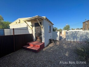 2730 N Martin Ave in Tucson, AZ - Foto de edificio - Building Photo