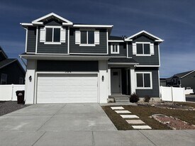 1373 E Bell Buoy Way in Eagle Mountain, UT - Building Photo