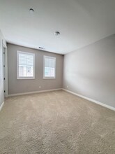 13026 Lumen Wy in San Diego, CA - Building Photo - Building Photo