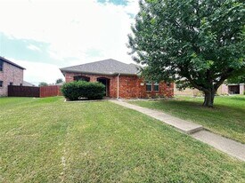 306 Quail Run Rd in Red Oak, TX - Building Photo