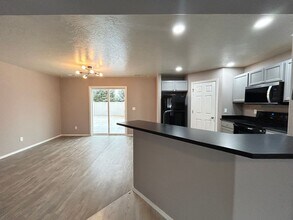 11210 Silver River Loop in Nampa, ID - Building Photo - Building Photo