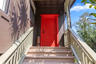 153 W Waipio Rd in Haiku, HI - Building Photo - Building Photo