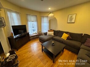 9A Jay St in Somerville, MA - Building Photo - Building Photo