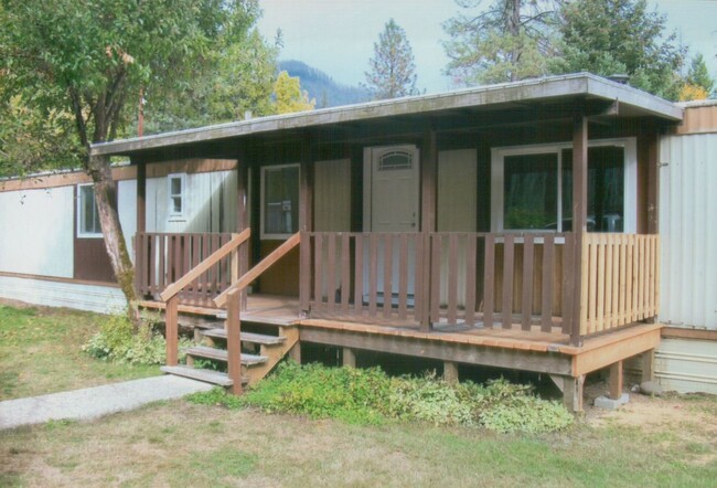 property at 32050 N Umpqua Hwy