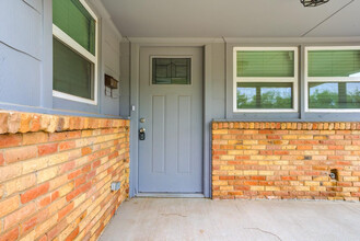 3701 32nd St in Lubbock, TX - Building Photo - Building Photo