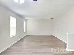 10510 Candy Apple Ln in Indianapolis, IN - Building Photo - Building Photo