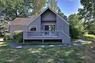 193 Bayfield Ln in Stratford, CT - Building Photo - Building Photo