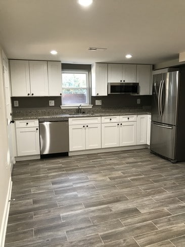 property at 2909 Tremont Ave