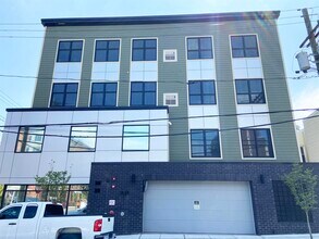 195 Ave E in Bayonne, NJ - Building Photo - Building Photo