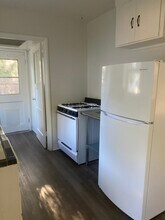 426 Cross St, Unit B in Woodland, CA - Building Photo - Building Photo