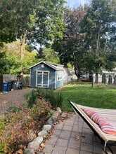 1622 Pear St, Unit #1 in Ann Arbor, MI - Building Photo - Building Photo