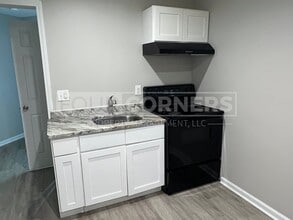 2026 N Cherry St in Winston-Salem, NC - Building Photo - Building Photo