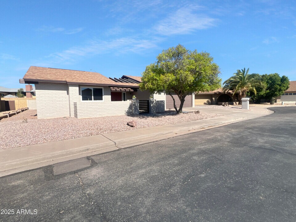 2347 S Canton in Mesa, AZ - Building Photo