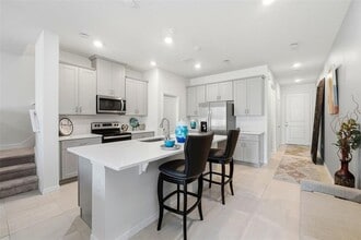 4393 Small Creek Rd in Kissimmee, FL - Building Photo - Building Photo