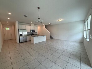 15025 Willow Arbor Cir in Orlando, FL - Building Photo - Building Photo