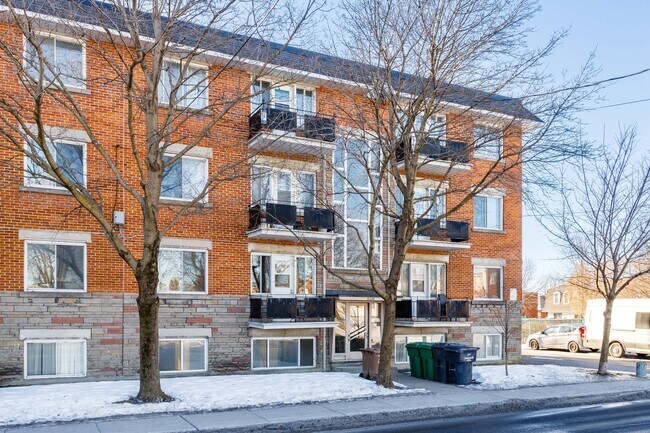 2245 Provost St in Montréal, QC - Building Photo - Building Photo