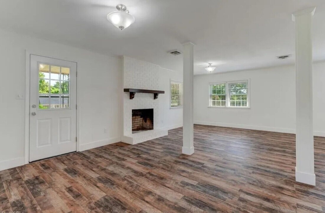 4000 Will Doskey Ct in Greensboro, NC - Building Photo