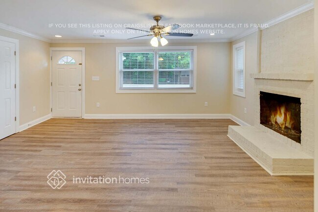 1517 Lasalle St in Charlotte, NC - Foto de edificio - Building Photo