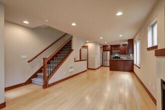 3904 Whitman Ave N in Seattle, WA - Building Photo - Building Photo