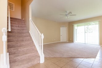 17316 Whisper Breeze Way in Land O Lakes, FL - Building Photo - Building Photo