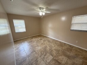10905 W Gem St, Unit 10905 W Gem St in Crystal River, FL - Foto de edificio - Building Photo