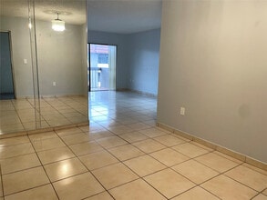 1101 SW 122nd Ave in Miami, FL - Building Photo - Building Photo