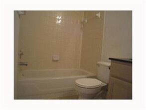 1610 Parkwood Dr in Leander, TX - Building Photo - Building Photo