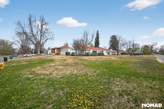 6707 E 6th Ave in Denver, CO - Building Photo - Building Photo