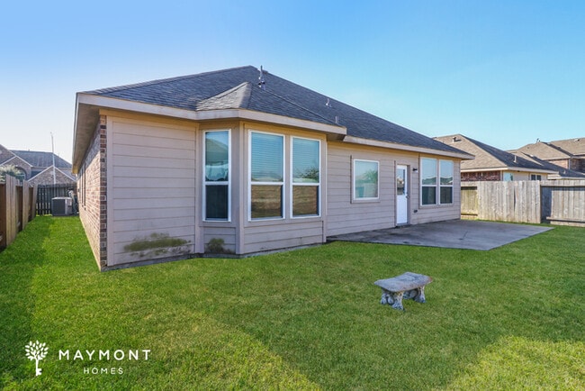 1843 Luminous Waters Ln in Rosharon, TX - Building Photo - Building Photo