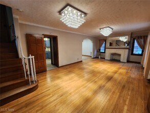 3610 Harvey Rd in Cleveland Heights, OH - Building Photo - Building Photo