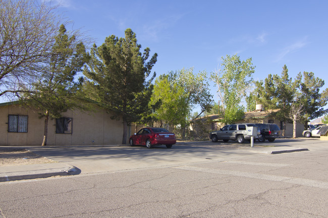 Fairview Apartments in El Paso, TX - Building Photo - Building Photo