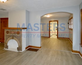 1133 Parkside Blvd in Toledo, OH - Foto de edificio - Building Photo