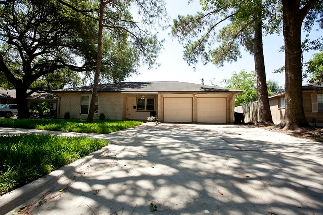 property at 938 Shawnee St