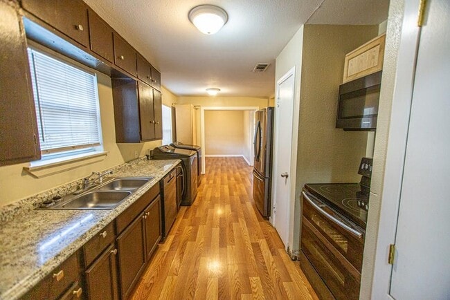 3624 Walnut Ave in Odessa, TX - Building Photo - Building Photo