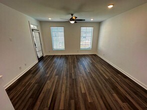 519 Burton Dr in Alpharetta, GA - Building Photo - Building Photo