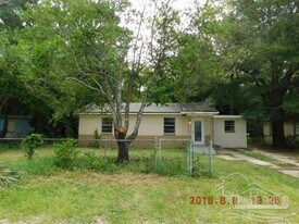 2514 N Q St in Pensacola, FL - Building Photo