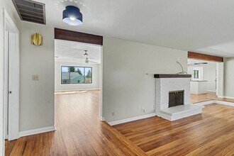 2254 37th Ave NW in Salem, OR - Building Photo - Building Photo