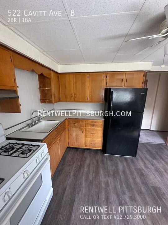 522 Cavitt Ave in Trafford, PA - Building Photo