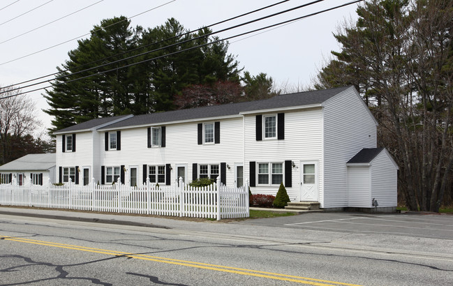 176 Saco Ave in Old Orchard Beach, ME - Building Photo - Building Photo