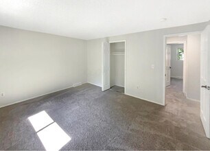 5365 Sherry Ct in Columbus, OH - Building Photo - Building Photo