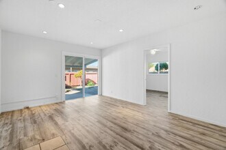 511 Buel Ave in Pacifica, CA - Building Photo - Building Photo