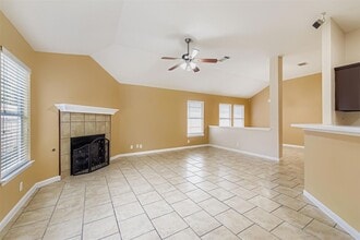 441 Keystone Loop in Kyle, TX - Building Photo - Building Photo