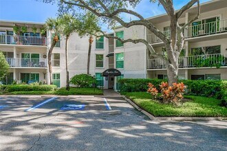 3325 Bayshore Blvd in Tampa, FL - Building Photo - Building Photo